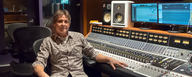 Michael Dumas uses the LCT 640 TS studio microphone, that allows you to change the polar pattern after the fact